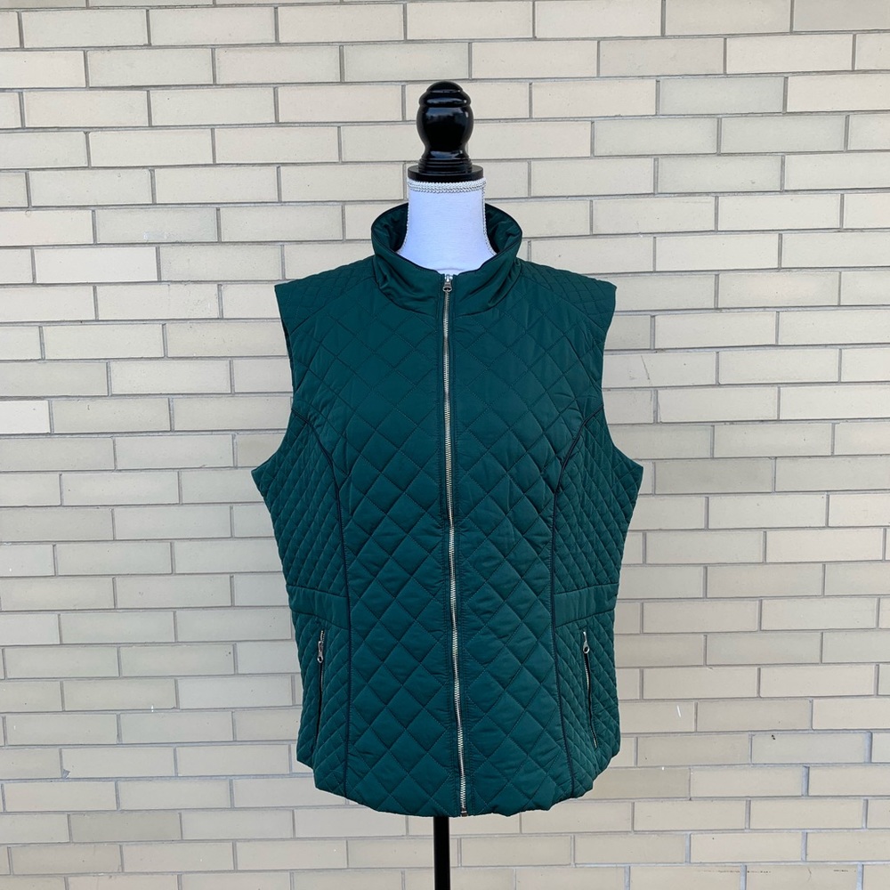 🎉HP🎉 New XXL Green Quilted Winter Vest New York & Company
